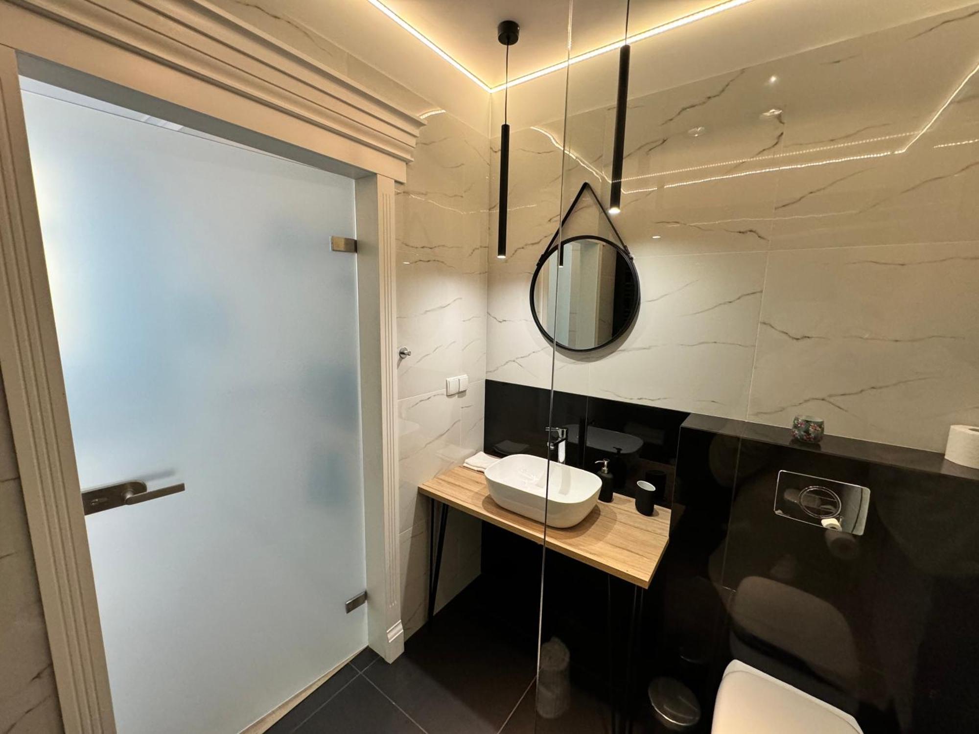 Old Town Twenty Three Apartament Poznan Luaran gambar